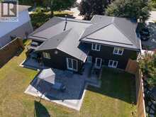 94 OTTAWA DRIVE | Chatham Ontario | Slide Image Four