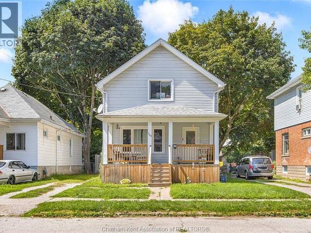 169 LORNE AVENUE Chatham Ontario, N7M 1S4 - 3 Bedrooms Home For Sale