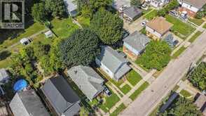 169 LORNE AVENUE | Chatham Ontario | Slide Image Thirty-one