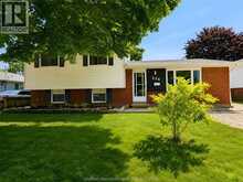 334 MCNAUGHTON AVENUE | Chatham Ontario | Slide Image One