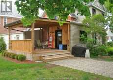 26 ERIE STREET South | Chatham-Kent Ontario | Slide Image Four