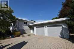 3 Kyle DRIVE | Chatham-Kent Ontario | Slide Image Four