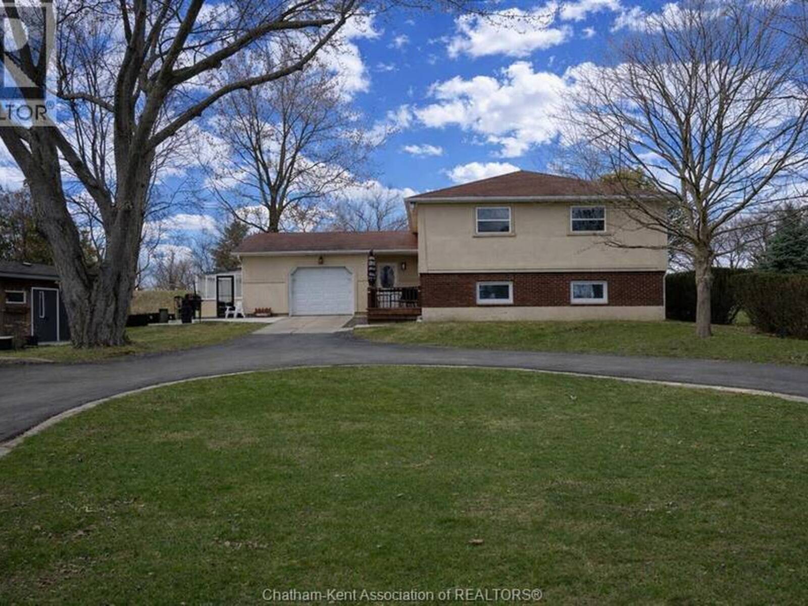 418 Talbot STREET West, Chatham-Kent, Ontario N0P 1A0