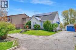 204 Margaret AVENUE | Wallaceburg Ontario | Slide Image Three