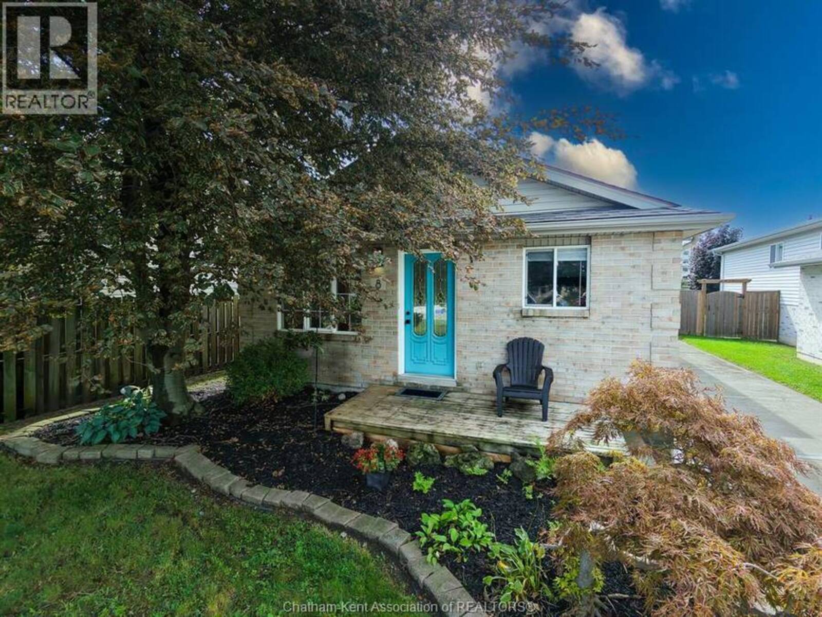 8 Hampton COURT, Chatham, Ontario N7M 6K9
