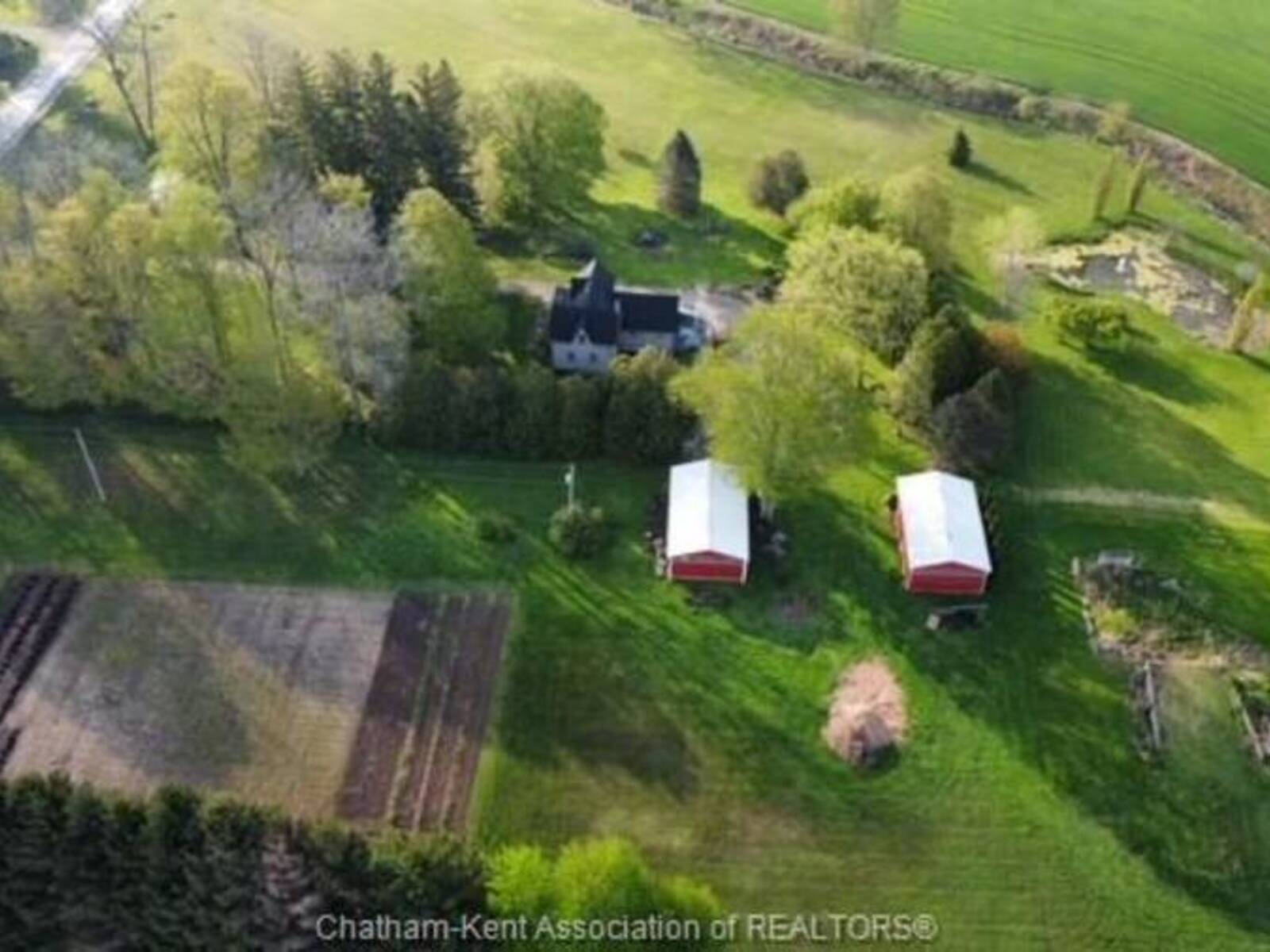 22054 KNOLL ROAD, Chatham-Kent, Ontario N0P 2K0