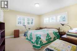 37 Gregory DRIVE East | Chatham Ontario | Slide Image Thirty-nine