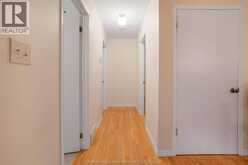 15 MONARCH DRIVE | Chatham Ontario | Slide Image Twelve
