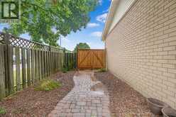 15 MONARCH DRIVE | Chatham Ontario | Slide Image Thirty-one