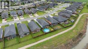 198 Moonstone CRESCENT | Chatham Ontario | Slide Image Thirty-seven