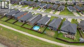 198 Moonstone CRESCENT | Chatham Ontario | Slide Image Thirty-eight
