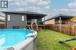 198 Moonstone CRESCENT | Chatham Ontario | Slide Image Six