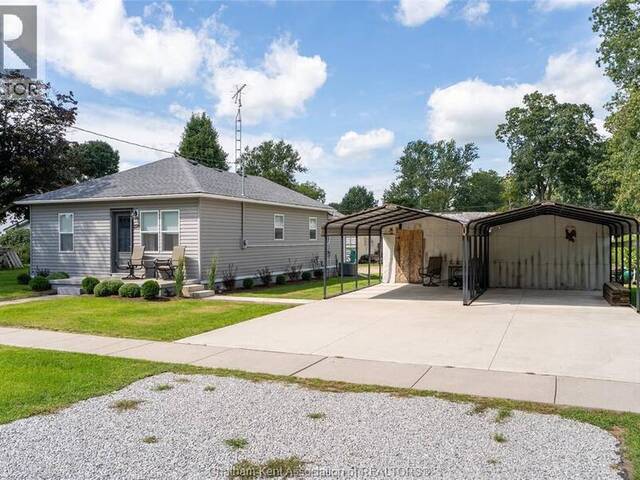 226 OAK STREET East Chatham-Kent Ontario, N0P 1C0 - 2 Bedrooms Home For Sale