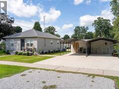 226 OAK STREET East Chatham-Kent Ontario, N0P 1C0