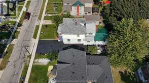 55 GRANT STREET | Chatham Ontario | Slide Image Six