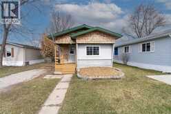 6 Maple DRIVE | Essex Ontario | Slide Image Two