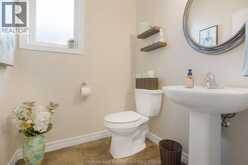 117 COTTAGE PLACE | Chatham Ontario | Slide Image Fifteen