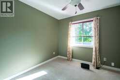 24 Churchill Park ROAD | Chatham Ontario | Slide Image Seventeen