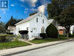 210 Adelaide STREET South Chatham Ontario, N7M 4R9