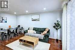 31 St. Anthony STREET | Chatham Ontario | Slide Image Six