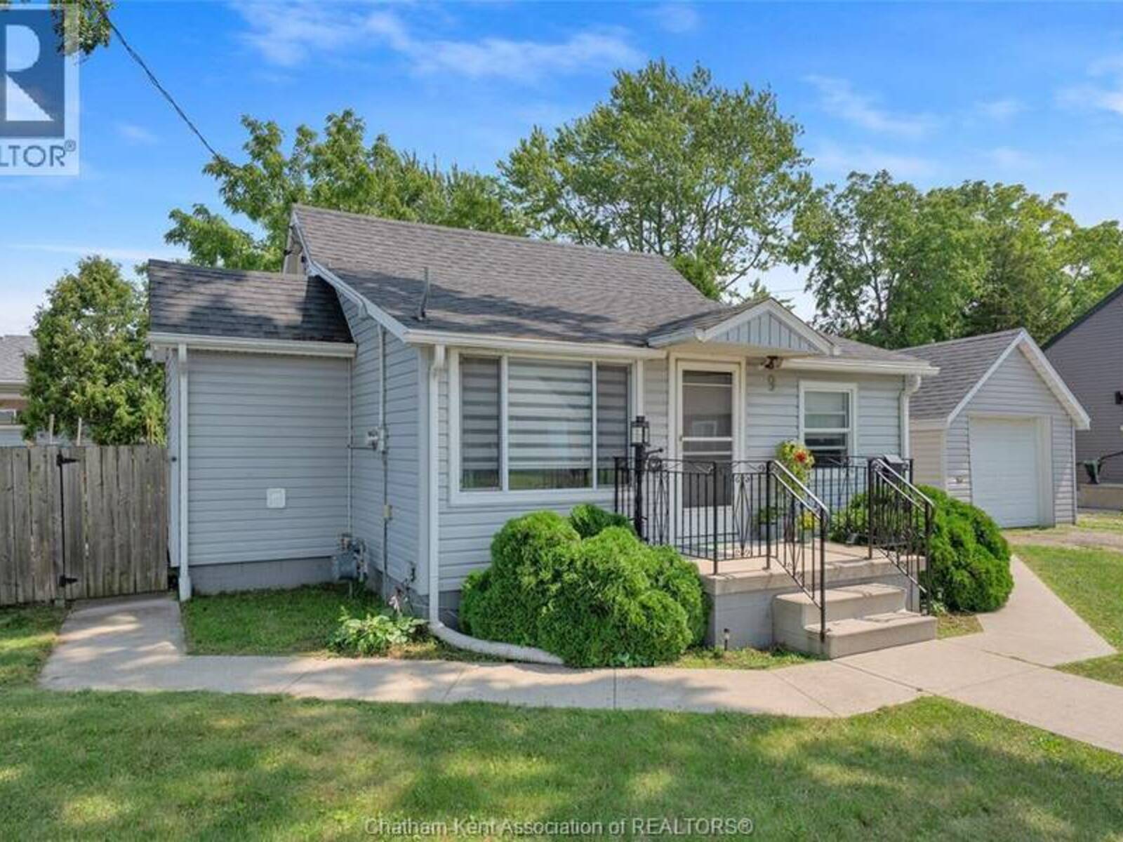 9 Park LANE, Chatham, Ontario N7M 4X9