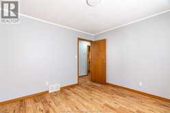 12 LANSDOWNE AVENUE | Chatham Ontario | Slide Image Sixteen