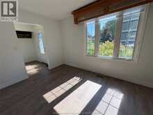 461 McNaughton AVENUE West | Chatham Ontario | Slide Image Nine