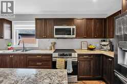 62 MOONSTONE CRESCENT | Chatham Ontario | Slide Image Sixteen