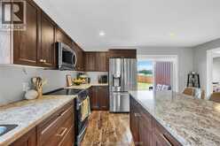 62 MOONSTONE CRESCENT | Chatham Ontario | Slide Image Seventeen