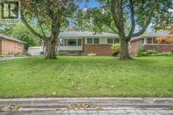 6 Craven DRIVE | Chatham Ontario | Slide Image Three