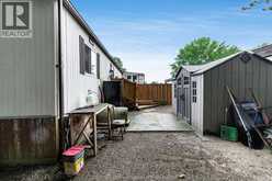 96 Regency DRIVE | Chatham Ontario | Slide Image Sixteen