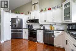 433 KEIL TRAIL North | Chatham Ontario | Slide Image Ten