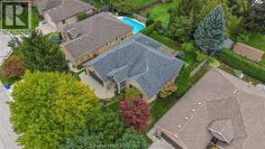 36 HENRY O' WAY | Chatham Ontario | Slide Image Forty-six