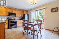 7 FROBISHER COURT | Chatham Ontario | Slide Image Eleven