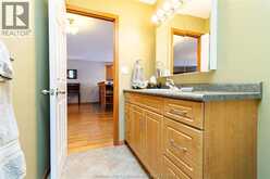 7 FROBISHER COURT | Chatham Ontario | Slide Image Twenty-one