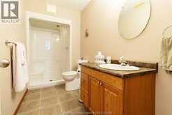 7 FROBISHER COURT | Chatham Ontario | Slide Image Thirty
