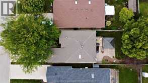 7 FROBISHER COURT | Chatham Ontario | Slide Image Forty-four
