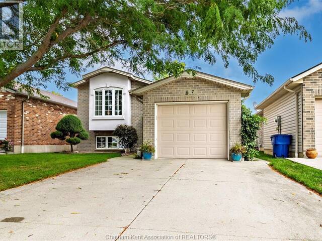 7 FROBISHER COURT Chatham Ontario, N7L 5P9 - 3 Bedrooms Home For Sale