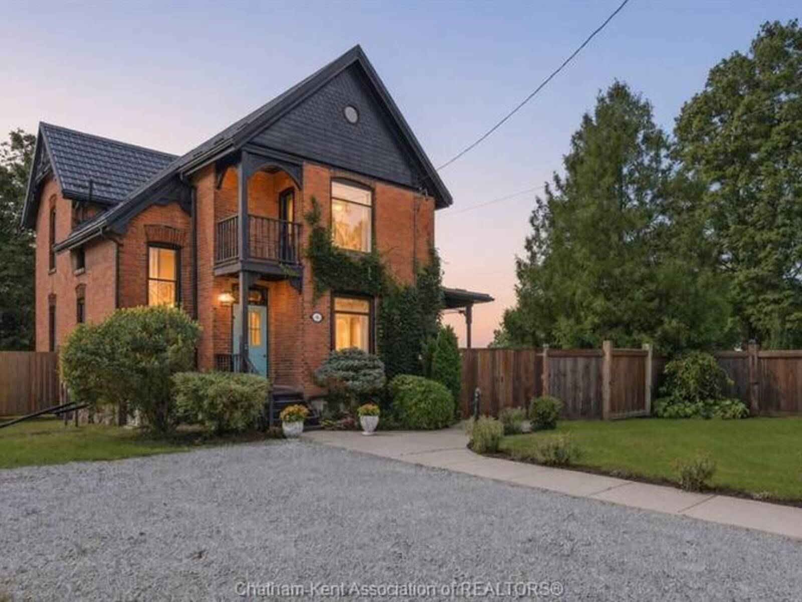 136 King STREET South, Chatham-Kent, Ontario N0P 1T0