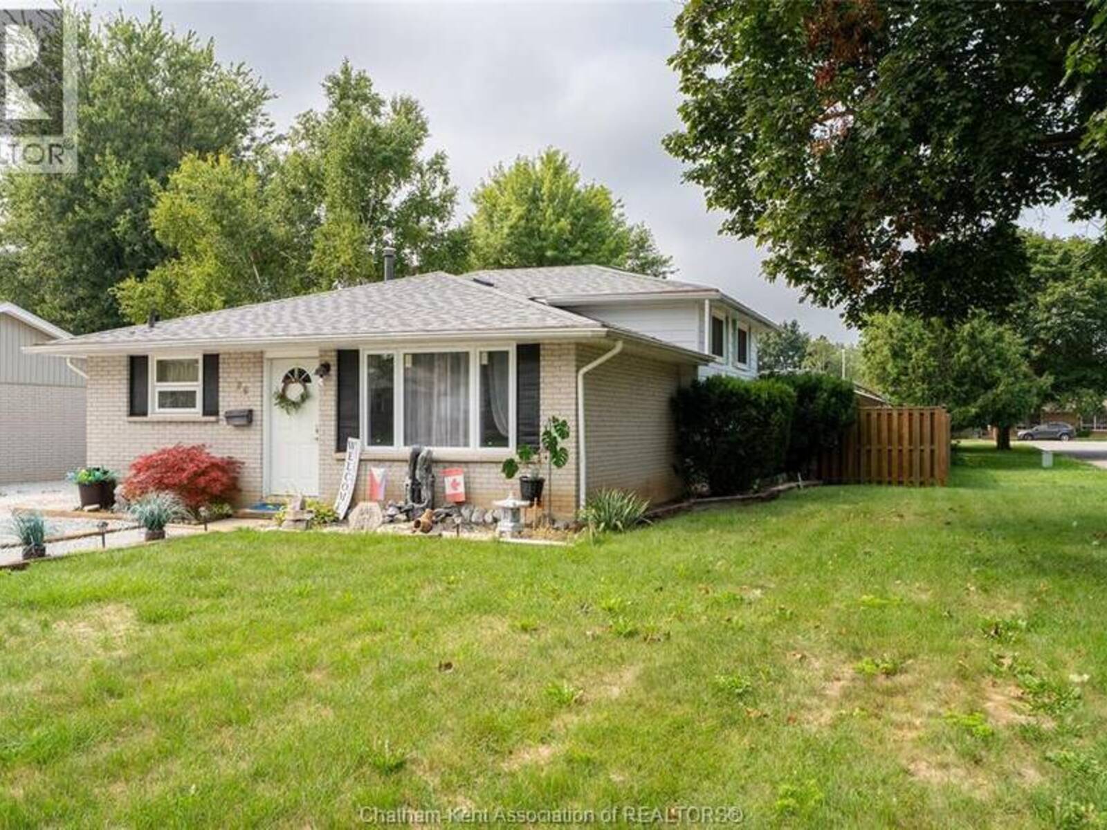 86 Marion AVENUE, Chatham, Ontario N7M 5N3