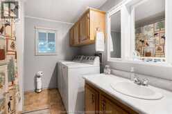 108 REGENCY DRIVE | Chatham Ontario | Slide Image Eight