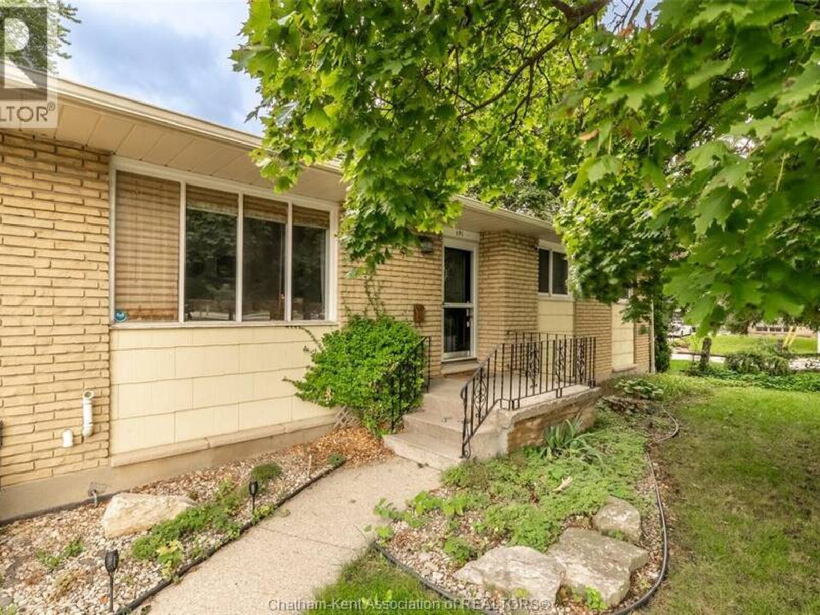591 King STREET West, Chatham, Ontario N7M 1H7
