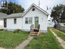 20 FIRST STREET | Wallaceburg Ontario | Slide Image One