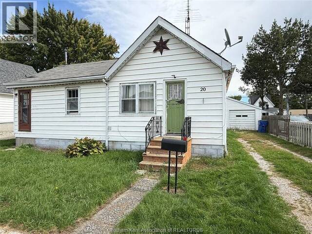 20 FIRST STREET Wallaceburg Ontario, N8A 3P9 - 2 Bedrooms Home For Sale