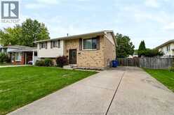80 Baxter STREET | Wallaceburg Ontario | Slide Image Two