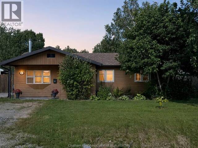 31 HERON DRIVE Manitouwadge Ontario, P0T 2C0 - 3 Bedrooms Waterfront Home For sale