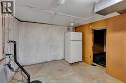27 Marion AVENUE | Chatham Ontario | Slide Image Thirty-six