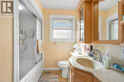 410 MCNAUGHTON AVENUE East | Chatham Ontario | Slide Image Seventeen