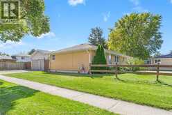 410 MCNAUGHTON AVENUE East | Chatham Ontario | Slide Image Thirty