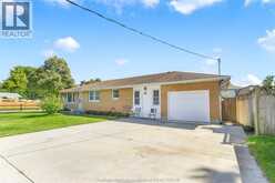 410 MCNAUGHTON AVENUE East | Chatham Ontario | Slide Image Three
